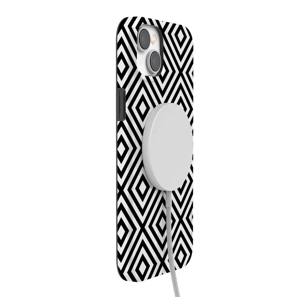 Diamonds | High Contrast Design Case