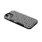 Diamonds | High Contrast Design Case
