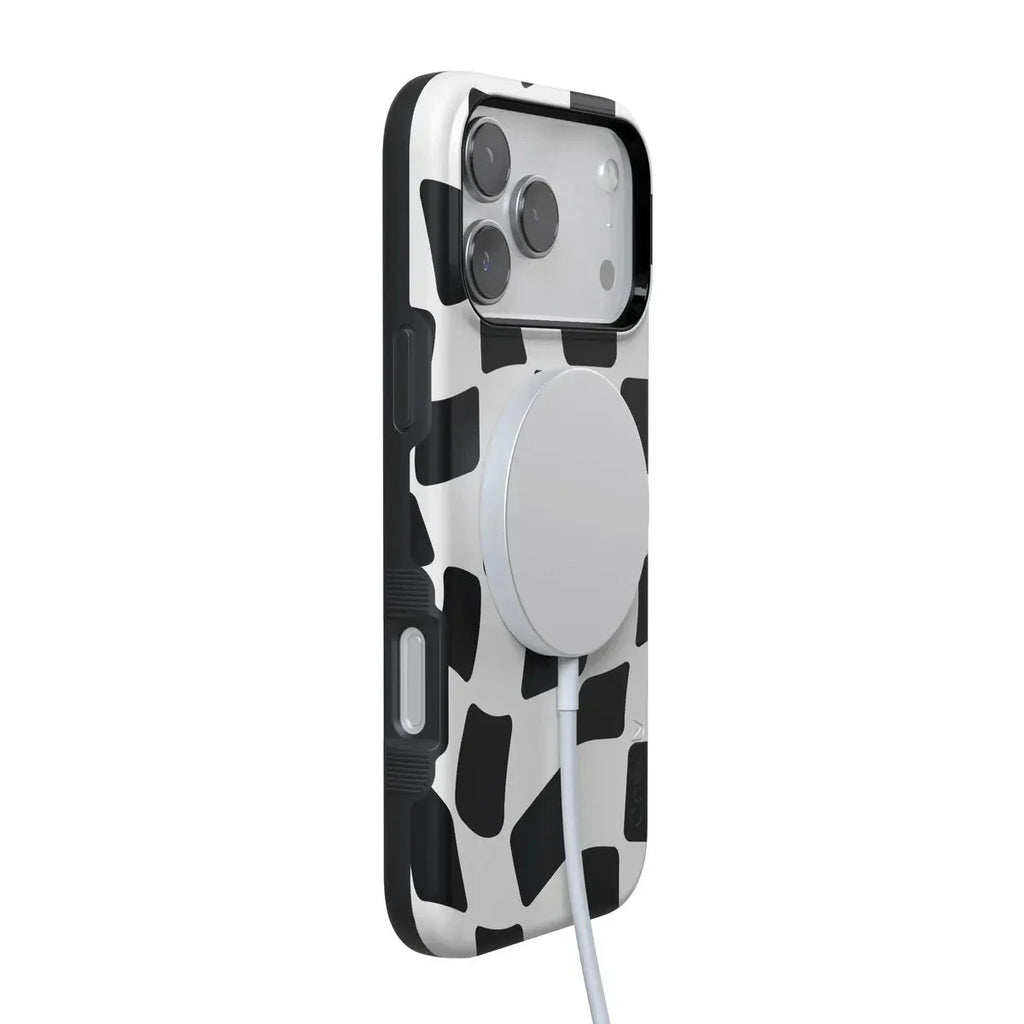Funky Checkerboard | High Contrast Design Case