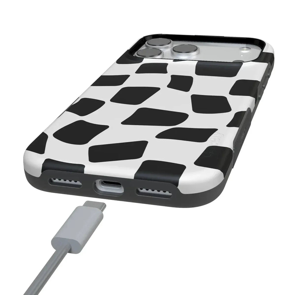 Funky Checkerboard | High Contrast Design Case