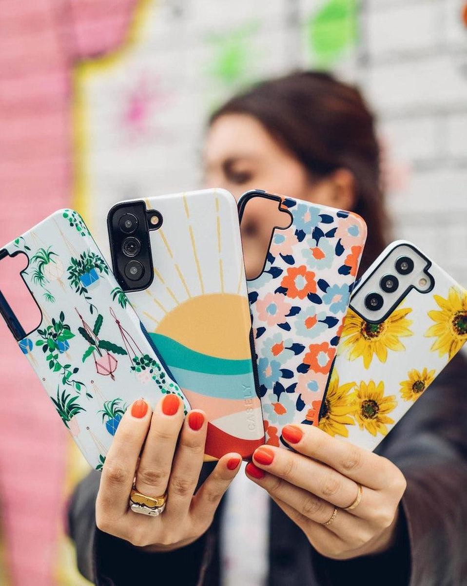 Hanging Around | Potted Plants Floral Samsung Case