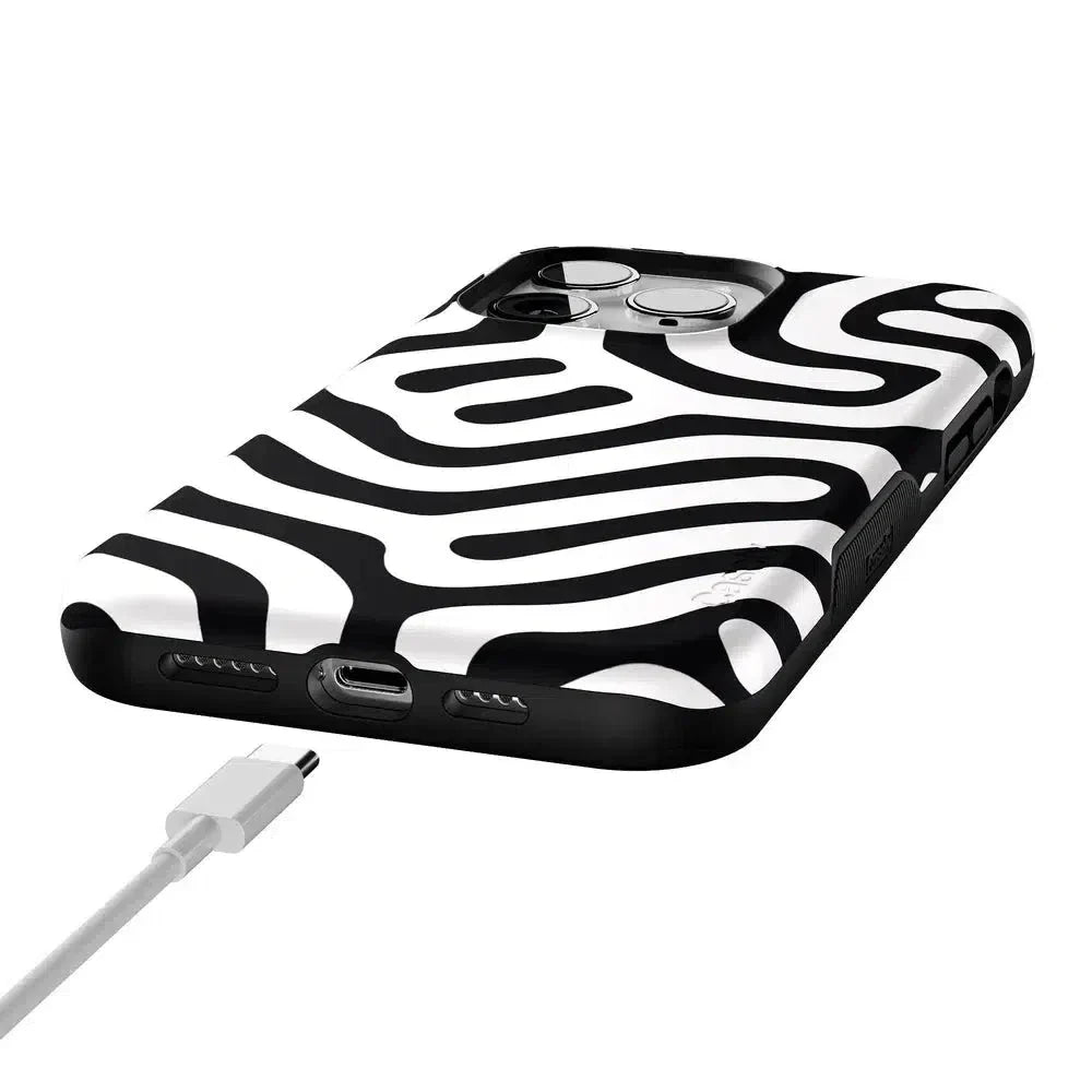 Maze | High Contrast Design Case