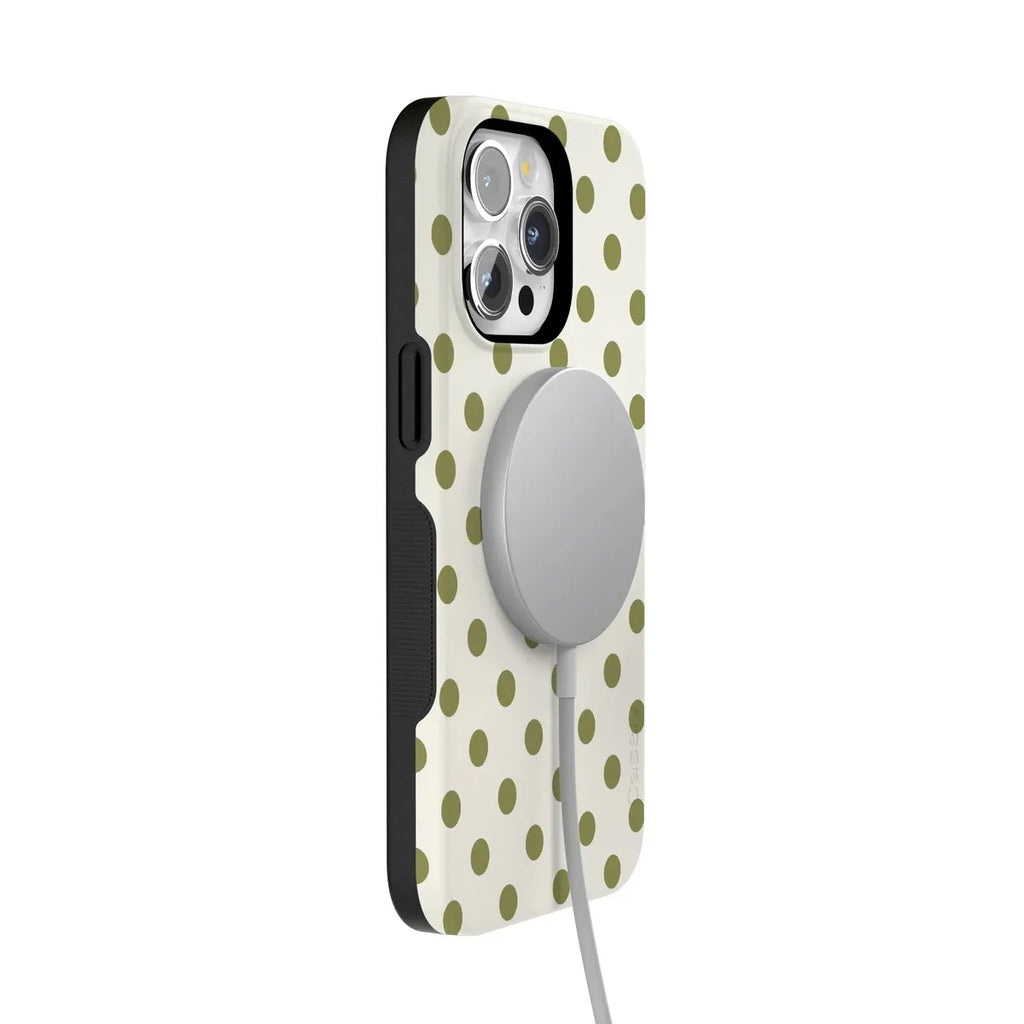 Spotted in SoHo | Green Polka Dot Case