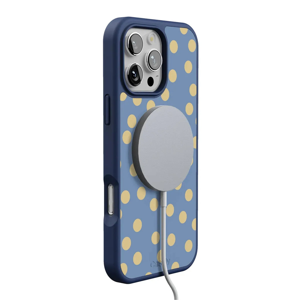 In the Spotlight | Pastel Polka Dot Case