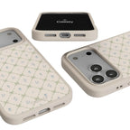 Petit Petals | Dainty Lattice Case