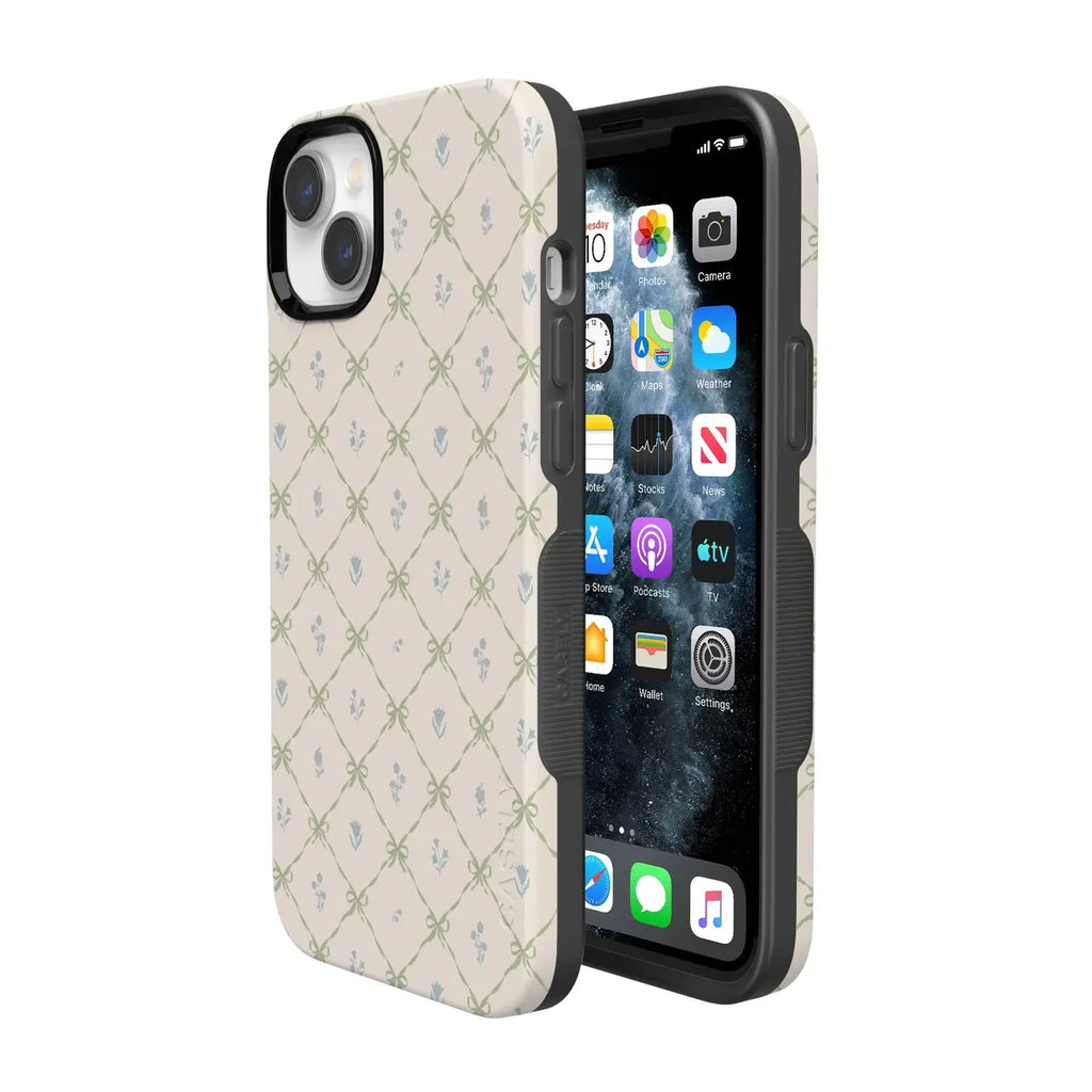 Petit Petals | Dainty Lattice Case