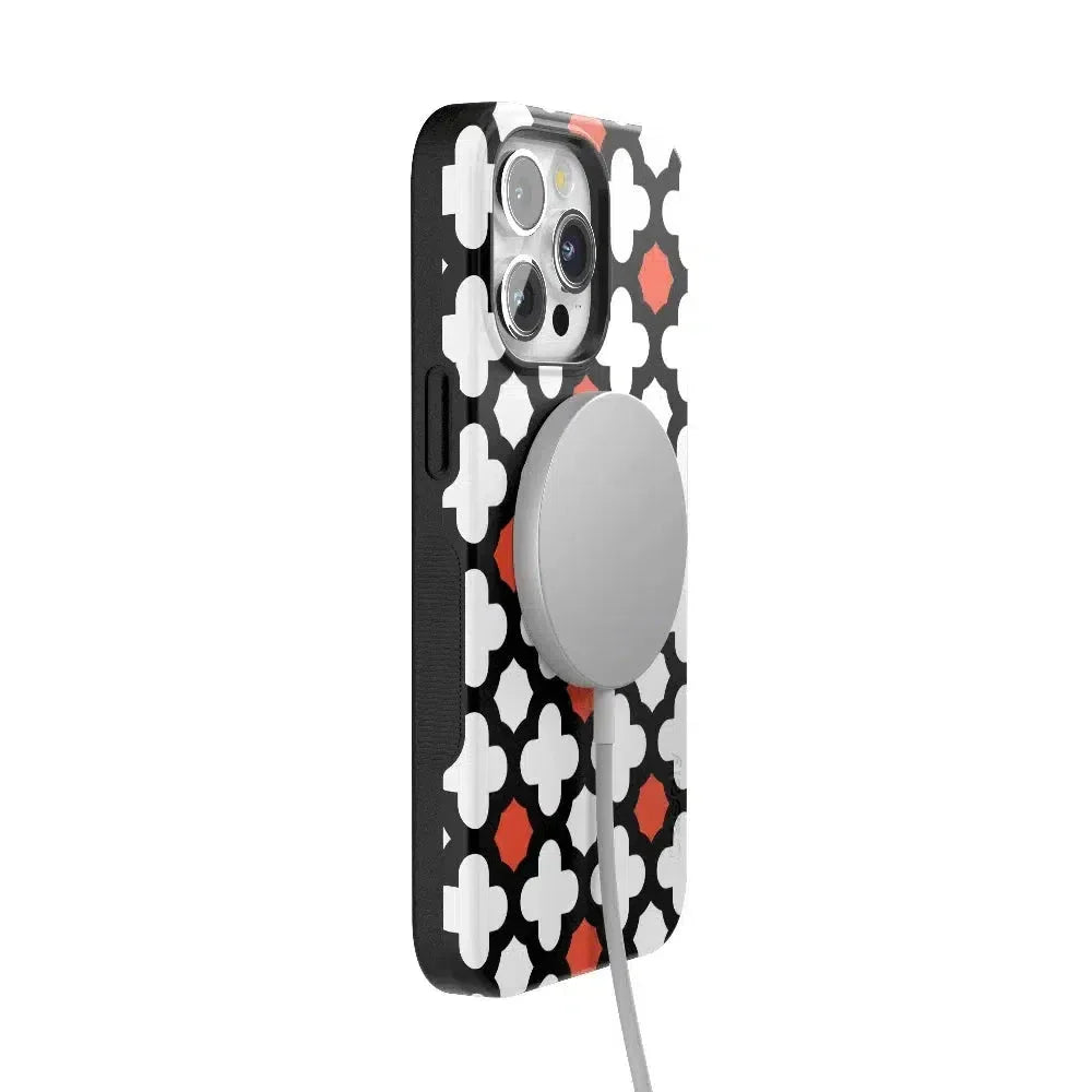 Red Lattice Tile | High Contrast Design Case