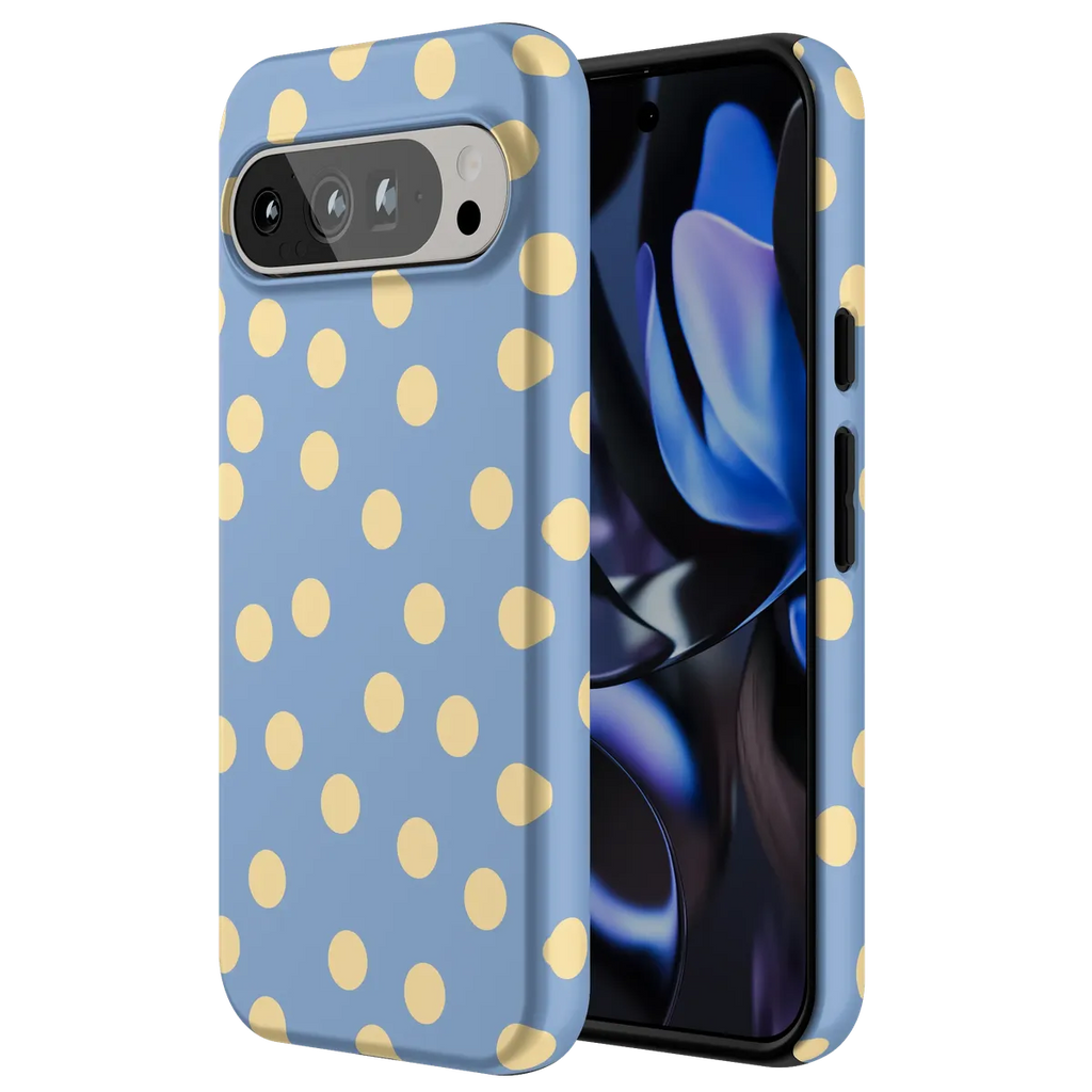 In the Spotlight | Pastel Polka Dot Case
