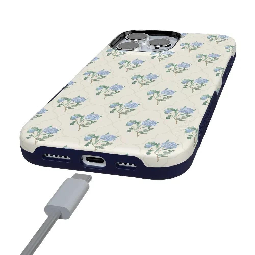 Vintage Garden | Blue Hydrangea Case