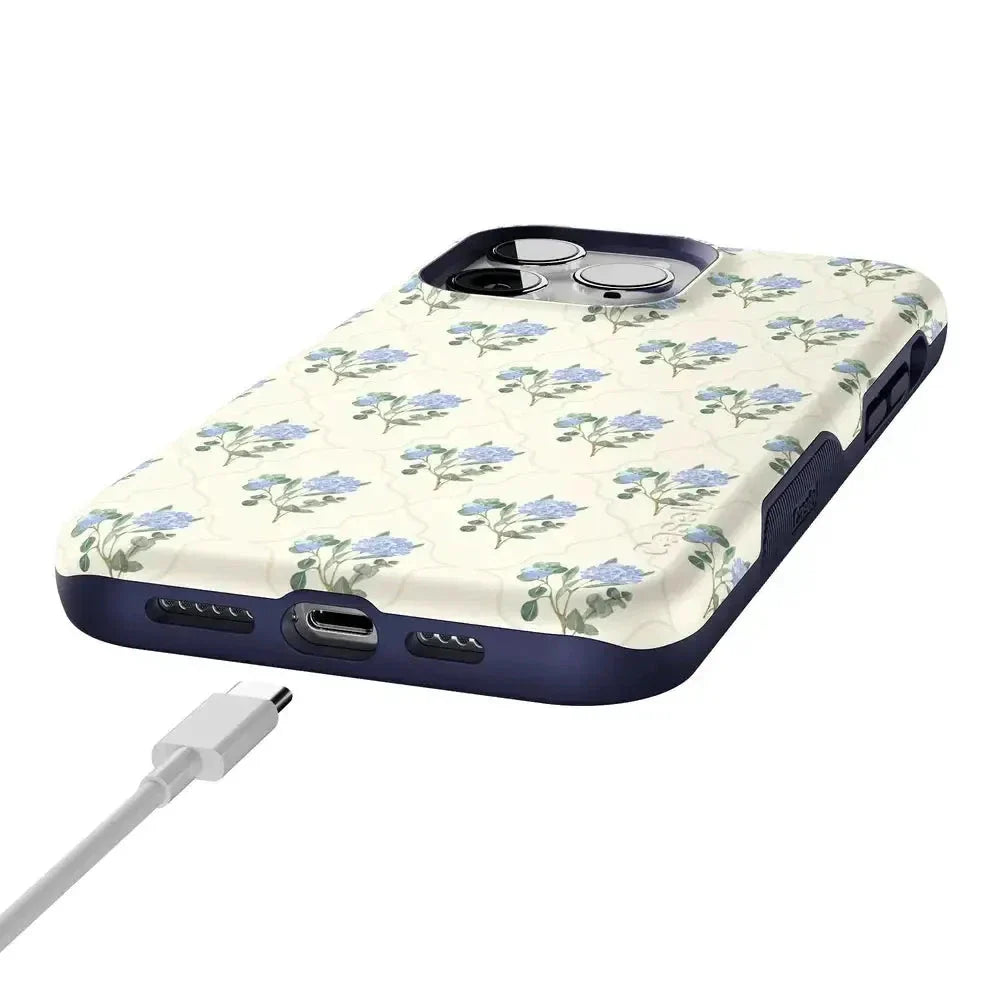 Vintage Garden | Blue Hydrangea Case