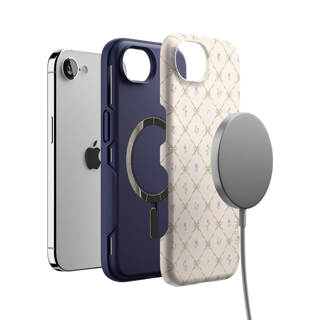 Petit Petals | Dainty Lattice Case